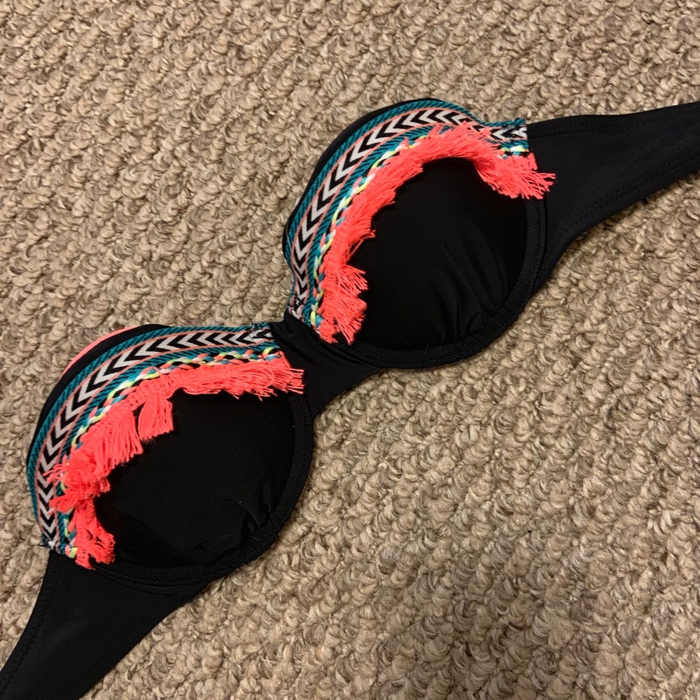 Bikini top